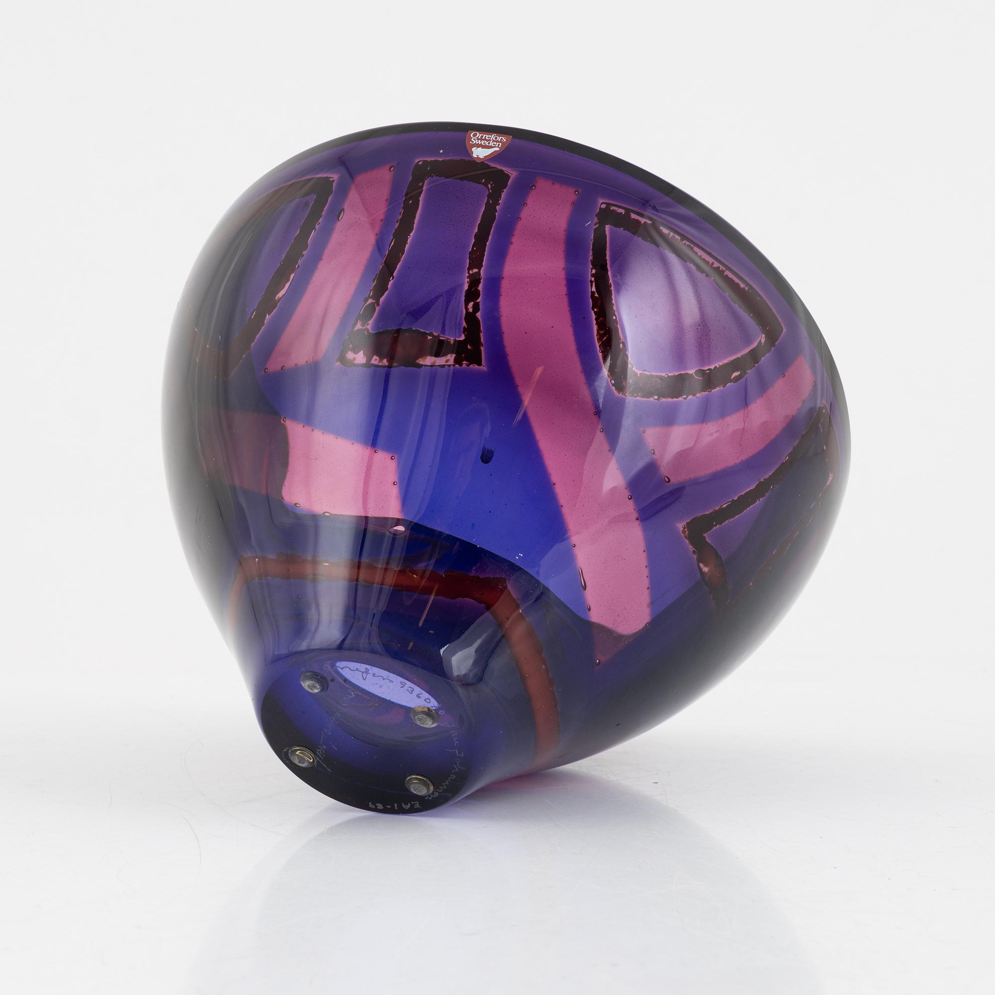 Jan Johansson, a bowl, Orrefors, 1989.