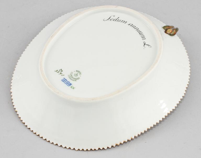 SKÅLFAT, porslin, "Flora Danica", Royal Copenhagen, 1900-tal.