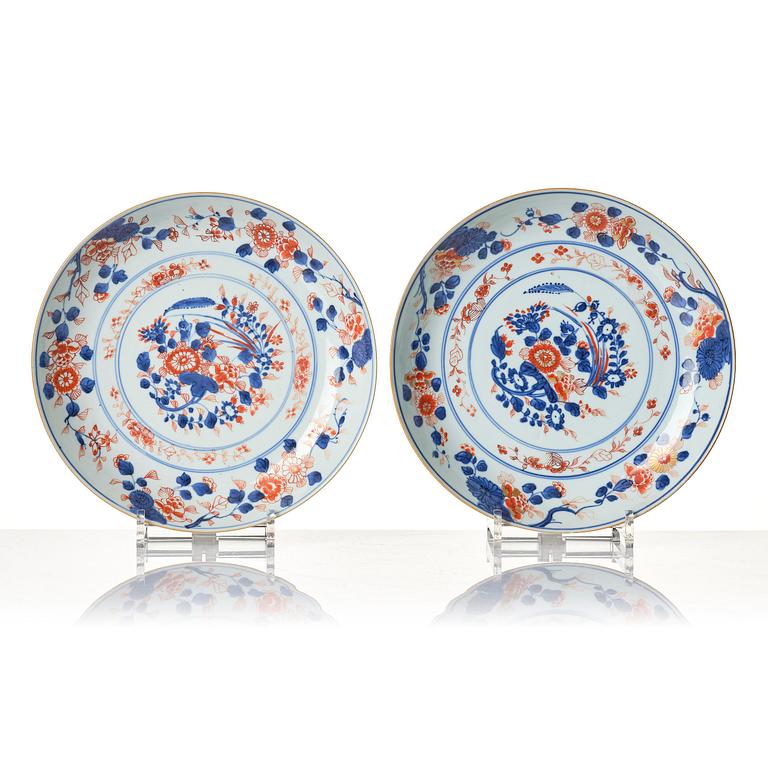 Fat, sex stycken, porslin. Qingdynastin, Kangxi (1662-1722).