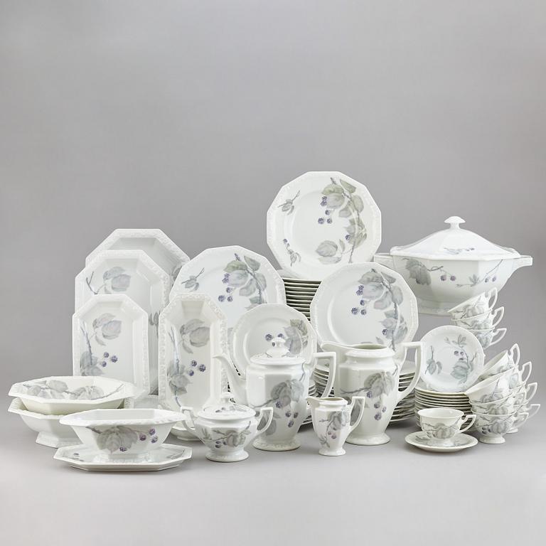 A Rosenthal, Maria Björnbär dinner service, 20th Century. (73 pieces).