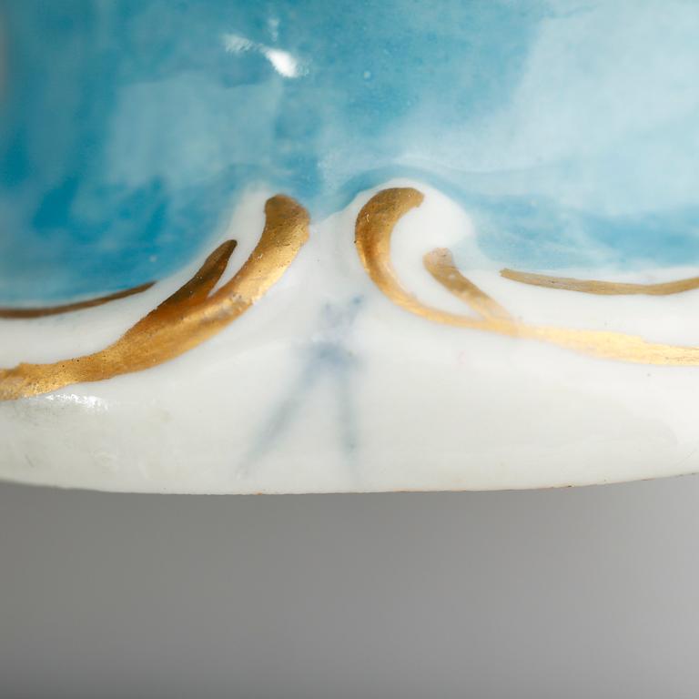 FIGURER, 1 par, sannolikt Meissen, omkring år 1900.