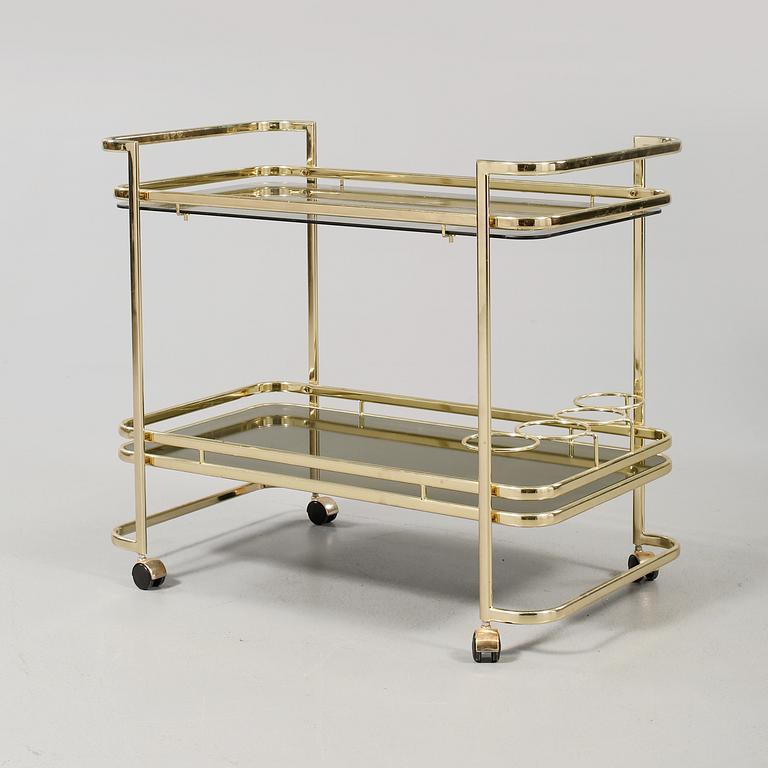 SERVERINGSVAGN, 1900-talets fjärde kvartal.