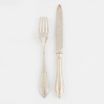 Fruit cutlery, 24 pieces, silver, mark of Carl Fredrik Carlman, Stockholm 1913-14.