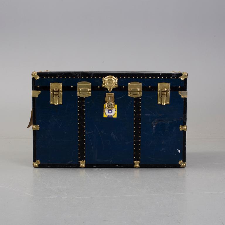 RESEKOFFERT, 1900-talets första hälft.