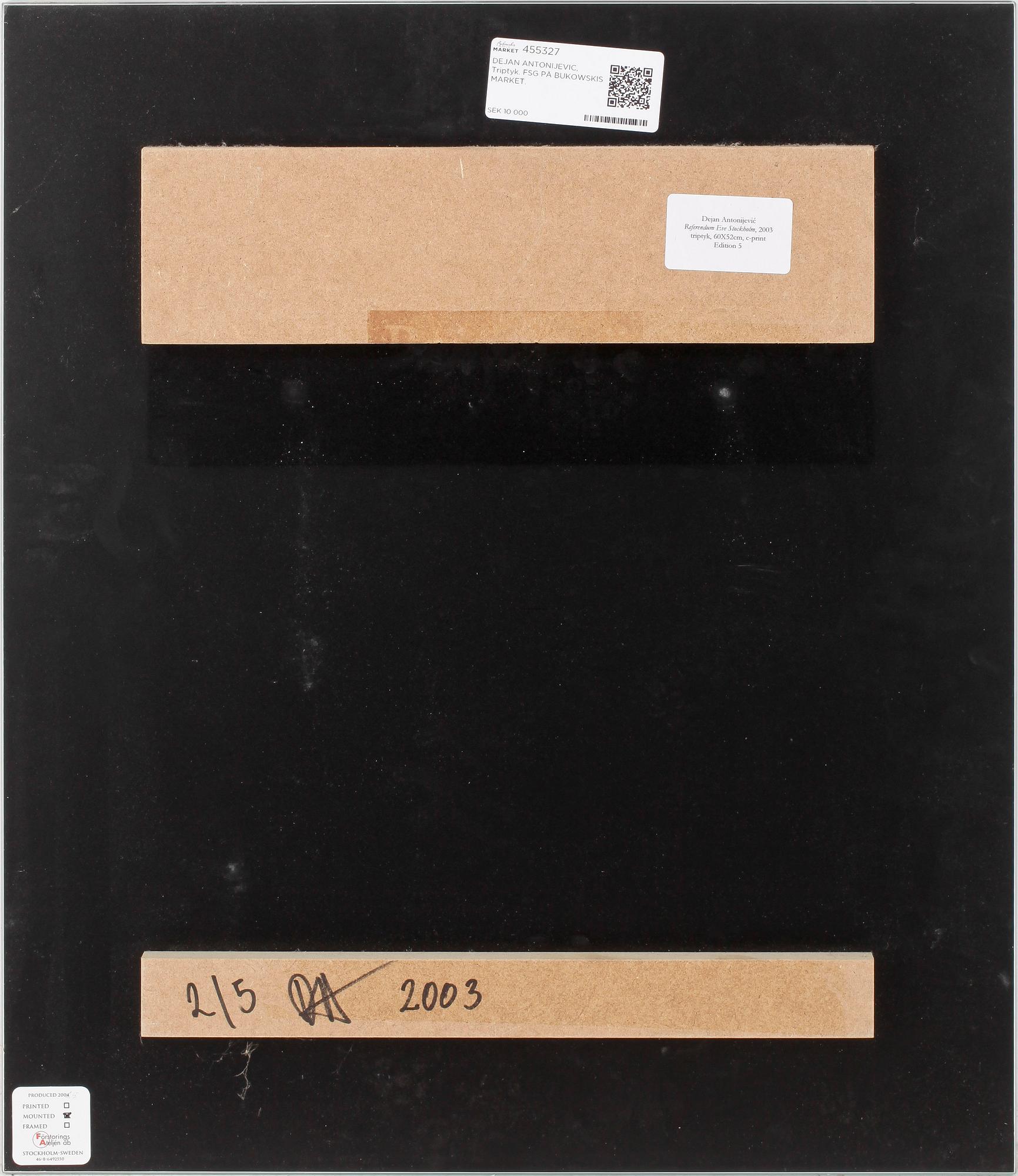 DEJAN ANTONIJEVIC, C-print, triptyk, signerad och daterad 2003 och numrerad 2/5 a tergo.