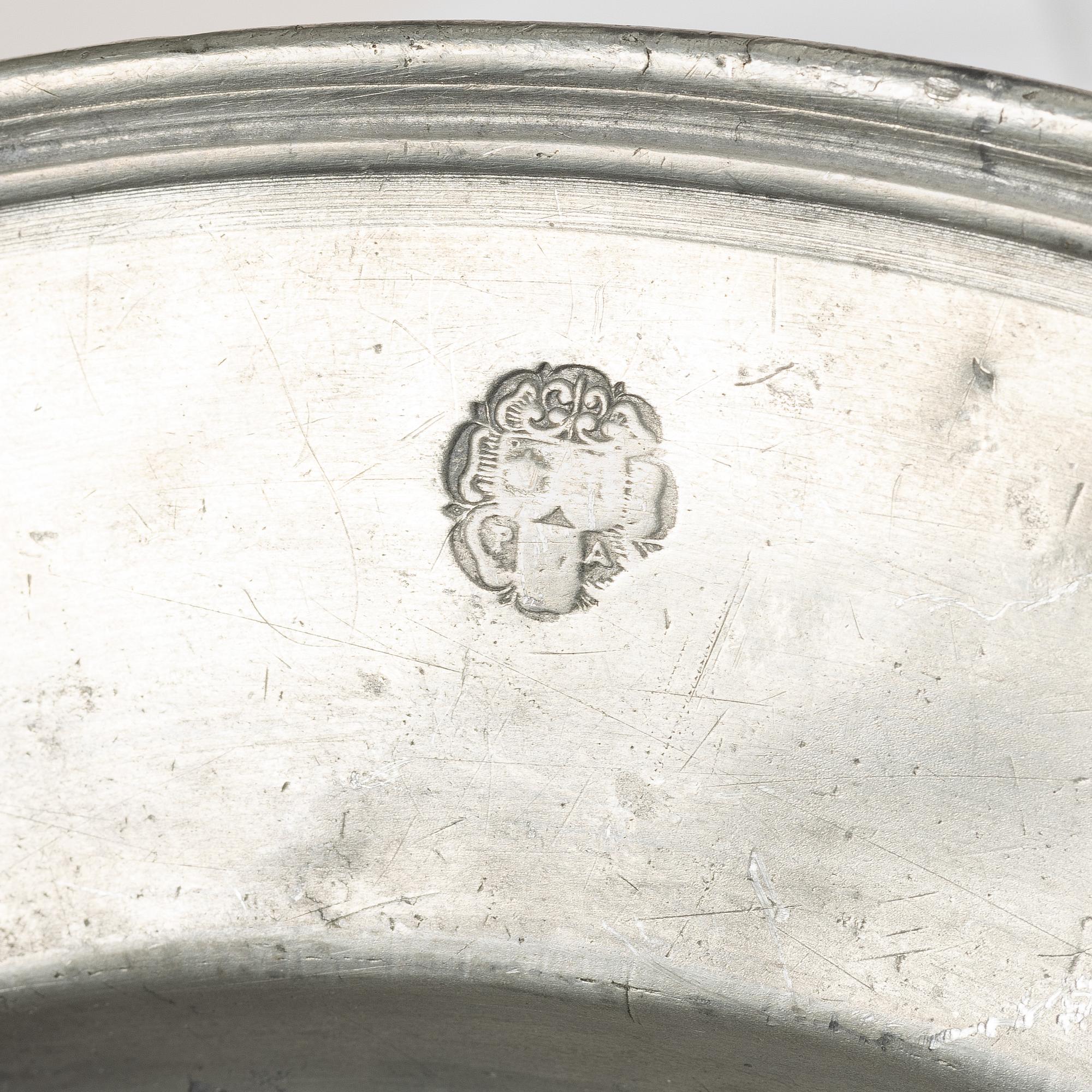Fat in tin by Petter Andersson, Stockholm, (1657-1695).