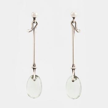 Vivianna Torun Bülow-Hübe, Örhängen ett par "Dew Drop" silver med prasiolit, för Georg Jensen.