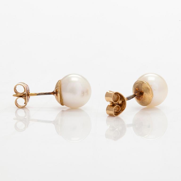 Örhängen och hänge, 14K vit/gultguld, odlade pärlor och diamant ca 0.07 ct enligt gravyr.