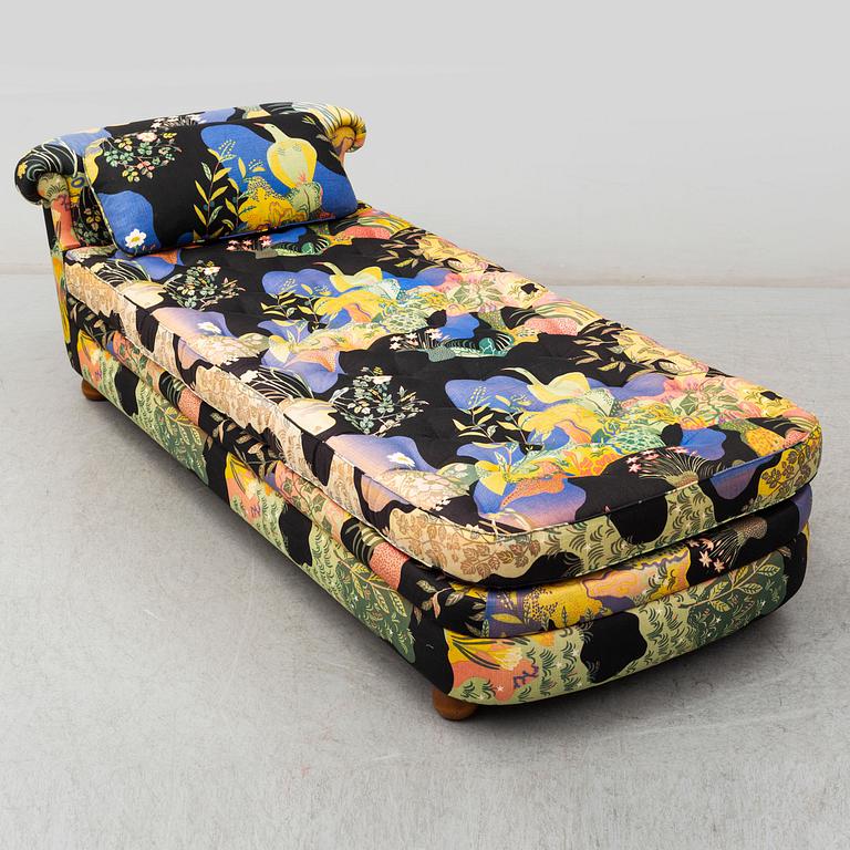 JOSEF FRANK, dagbädd, modellnummer 775, Firma Svenskt Tenn.