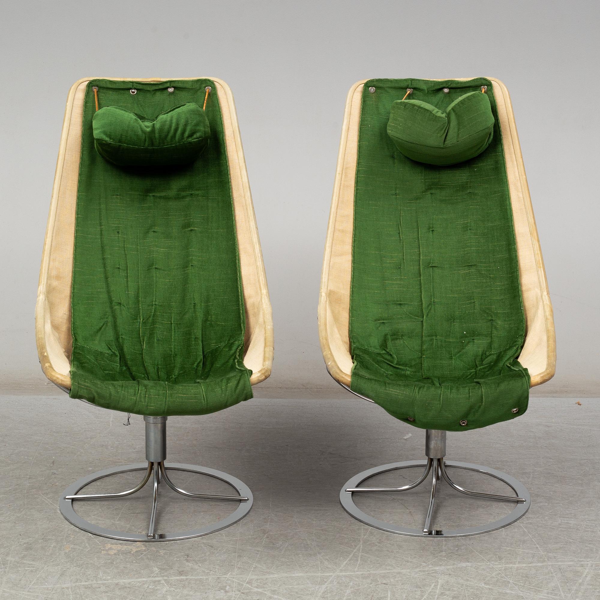 A pair of 'Jetson' easy chairs by Bruno Mathsson.