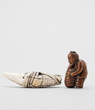 NETSUKE, 2 st, ben resp trä, Japan, sannolikt Meiji (1867-1911).