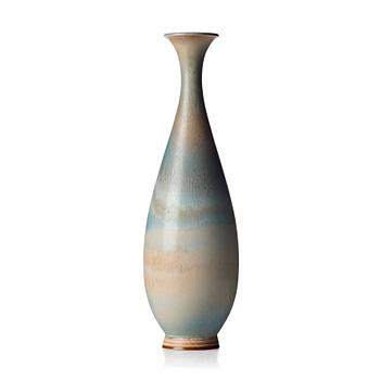 72. Berndt Friberg, a stoneware vase, Gustavsberg studio, Sweden 1965.