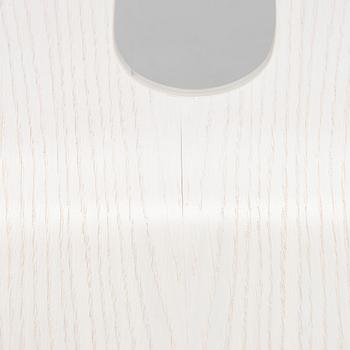 Jouni Leino, Stol "Oma" (Egen) för Puulon, Jouni Leino Design Studio 2017.