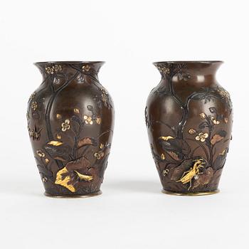 Vaser ett par, Japan, Meiji.