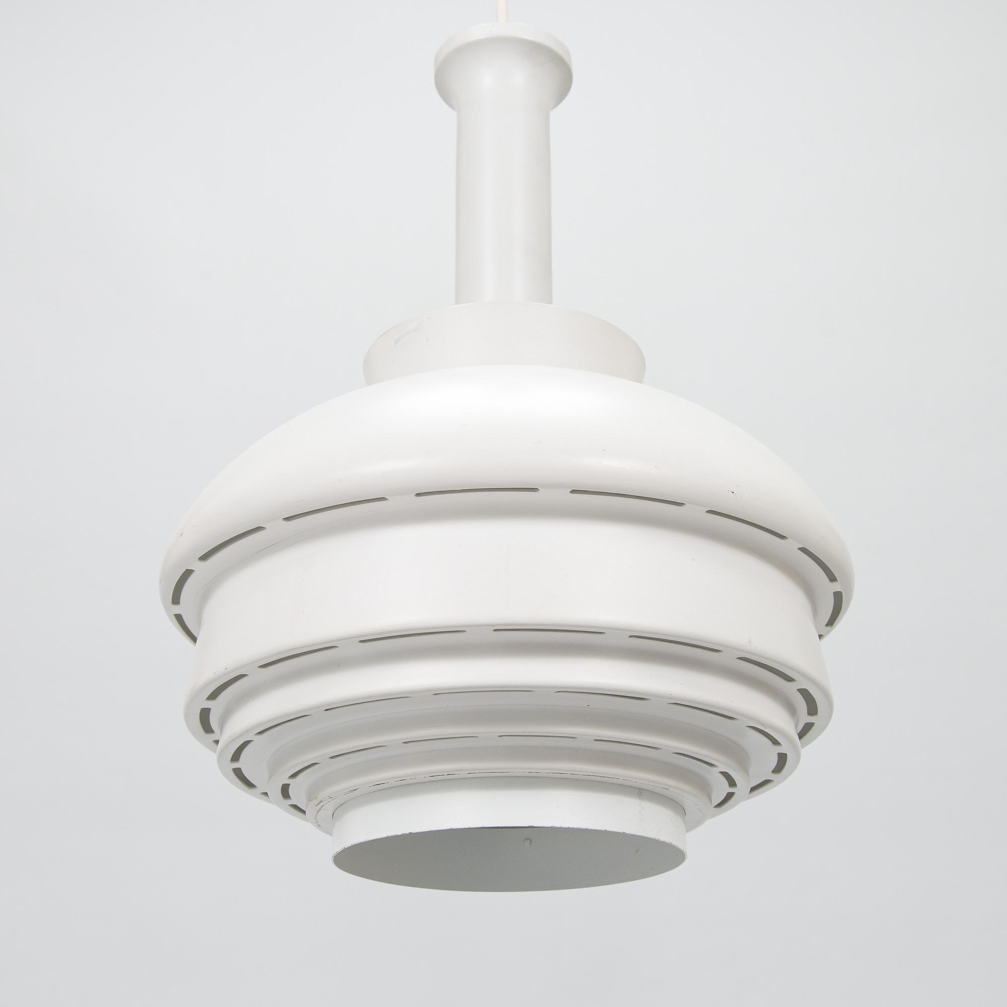 Alvar Aalto, kattovalaisin, malli "A335A", Valaisinpaja.
