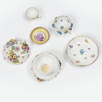 Meissen, Servisdelar, åtta stycken, främst 1800-tal.