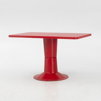 Yrjö Kukkapuro, a 'Saturnus' table, Haimi, Finland, 1970's.