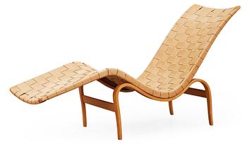 602. A Bruno Mathsson beech bentwood reclining chair, by Karl Mathsson, Värnamo, Sweden 1936.