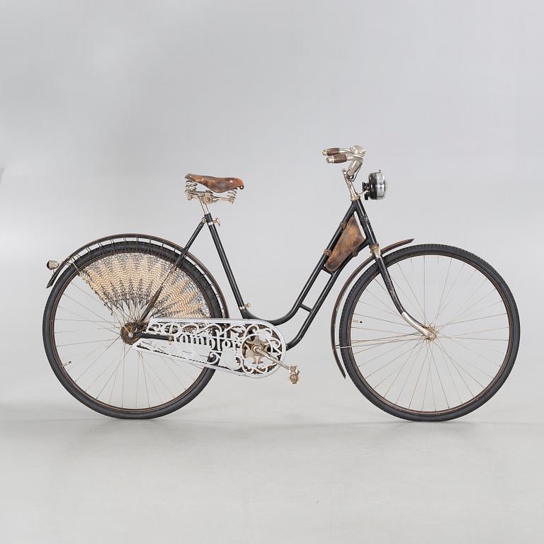 An early Rambler bike.