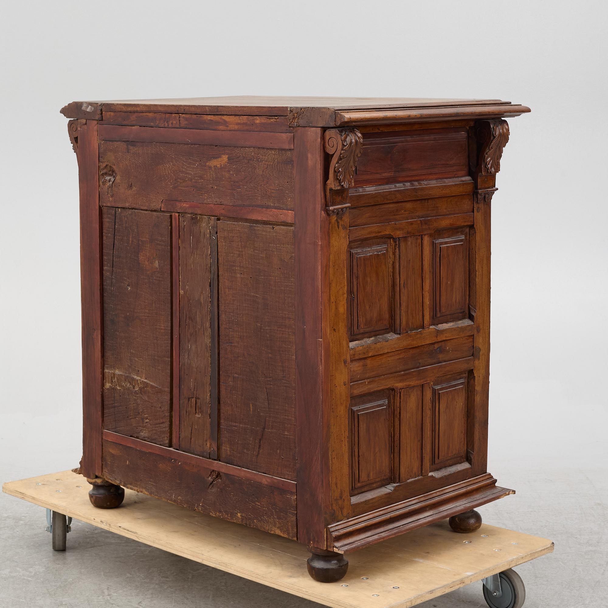 A Baroque cabinet, Southern Europe, 17th century.