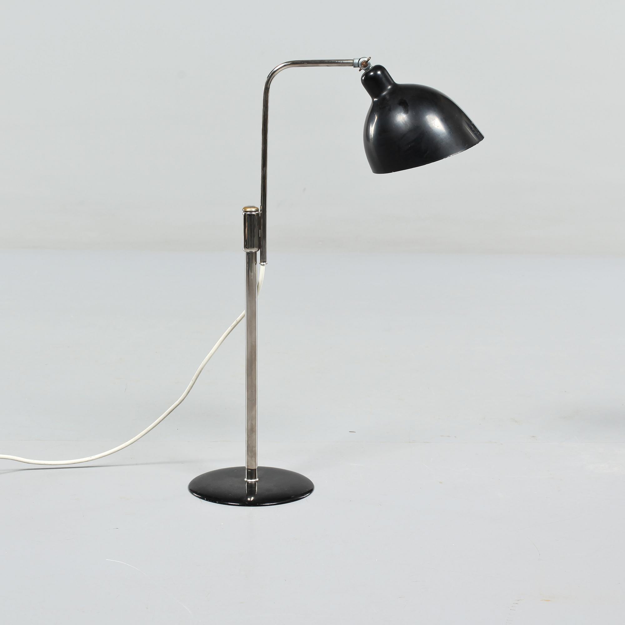 BORDSLAMPA, 1900-talets mitt.