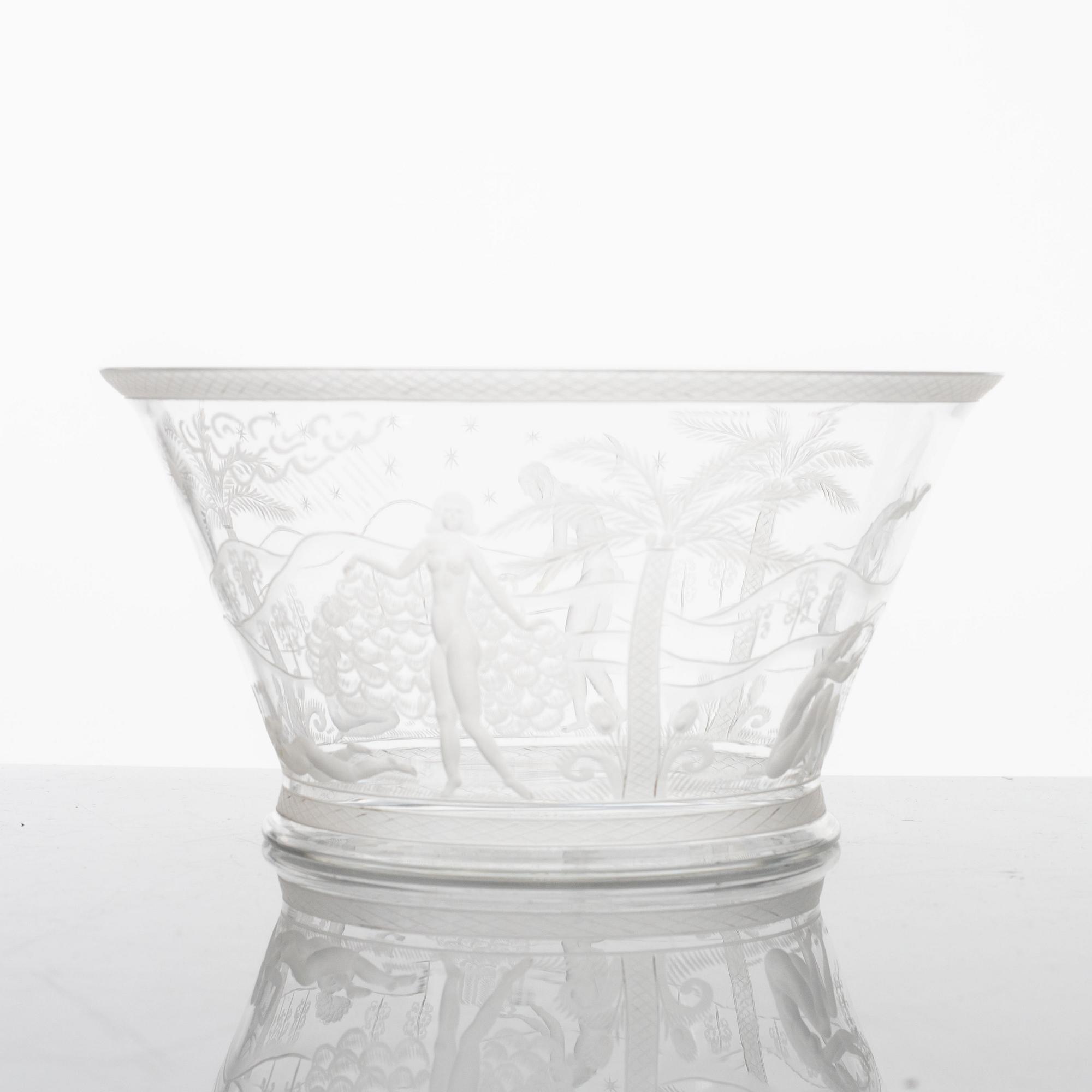 Edward Hald, graverad skål, Orrefors 1926.