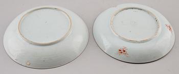 SKÅLFAT, 2 st, porslin, Kina, 1800-tal.