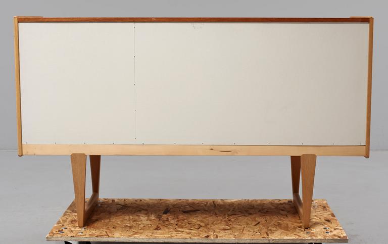 SIDEBOARD, ur "Tokyo"-serien, Yngvar Sandström för Nordiska Kompaniet, 1960-tal.