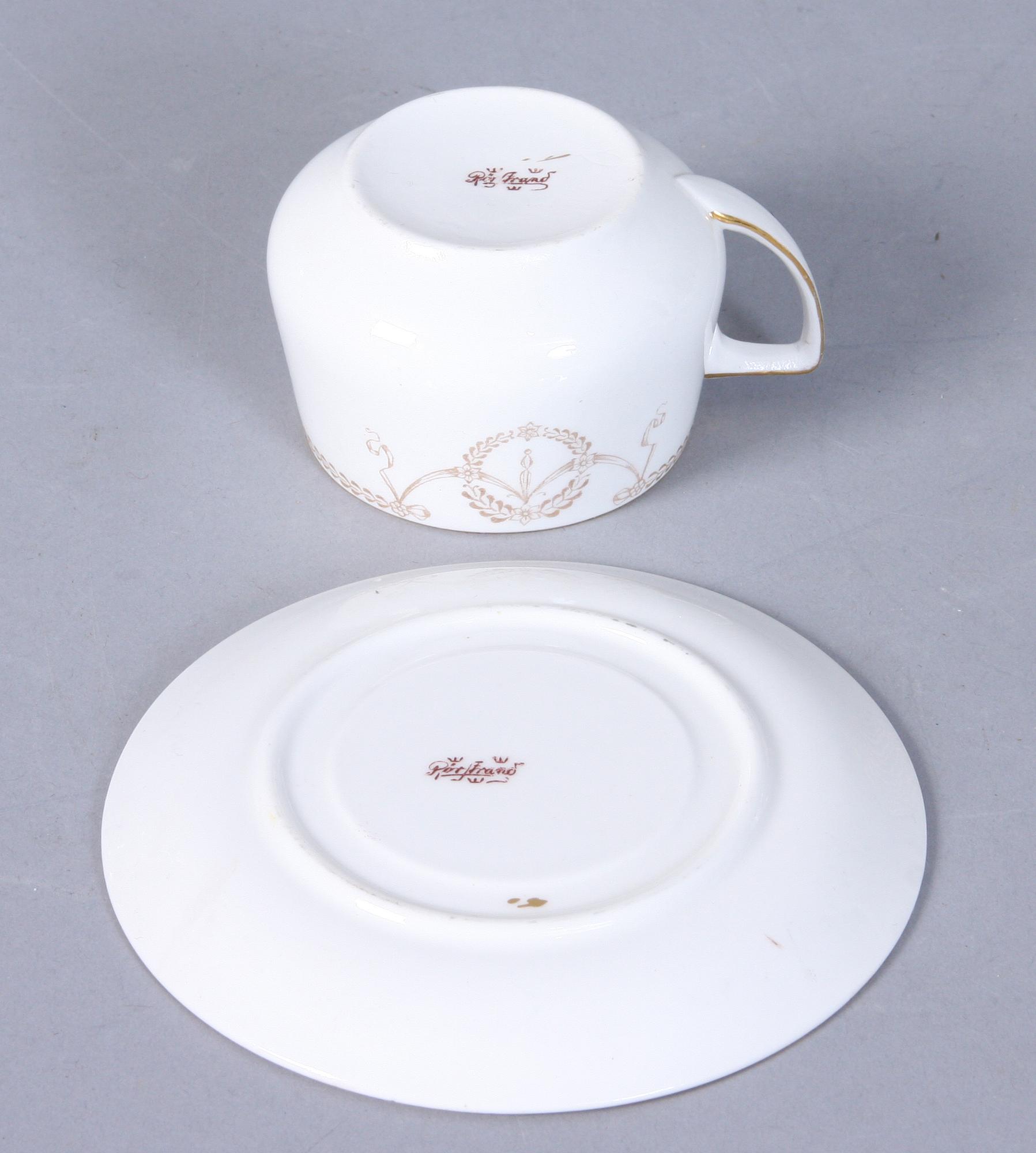KAFFEKOPPAR MED FAT, 13 st, porslin, Rörstrand, jugend, 1900-talets första kvartal.