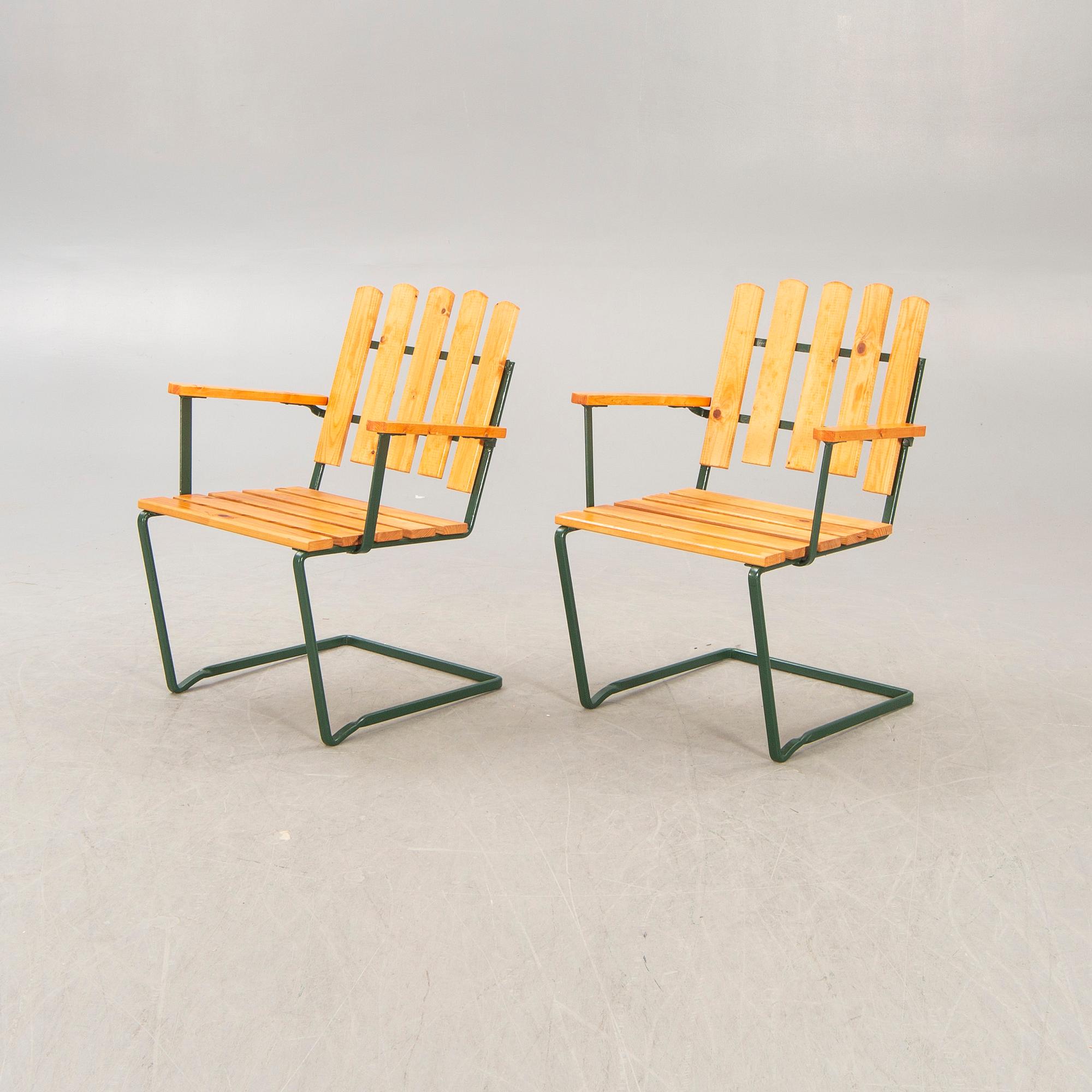 A five pcs garden suite by Arthur Lindquist  model A2, Grythyttan Stålmöber, late 20th century.