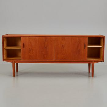 NILS JONSSON, sideboard, "Trio", Troeds, Bra Bohag, Bjärnum, 1900-talets andra hälft.
