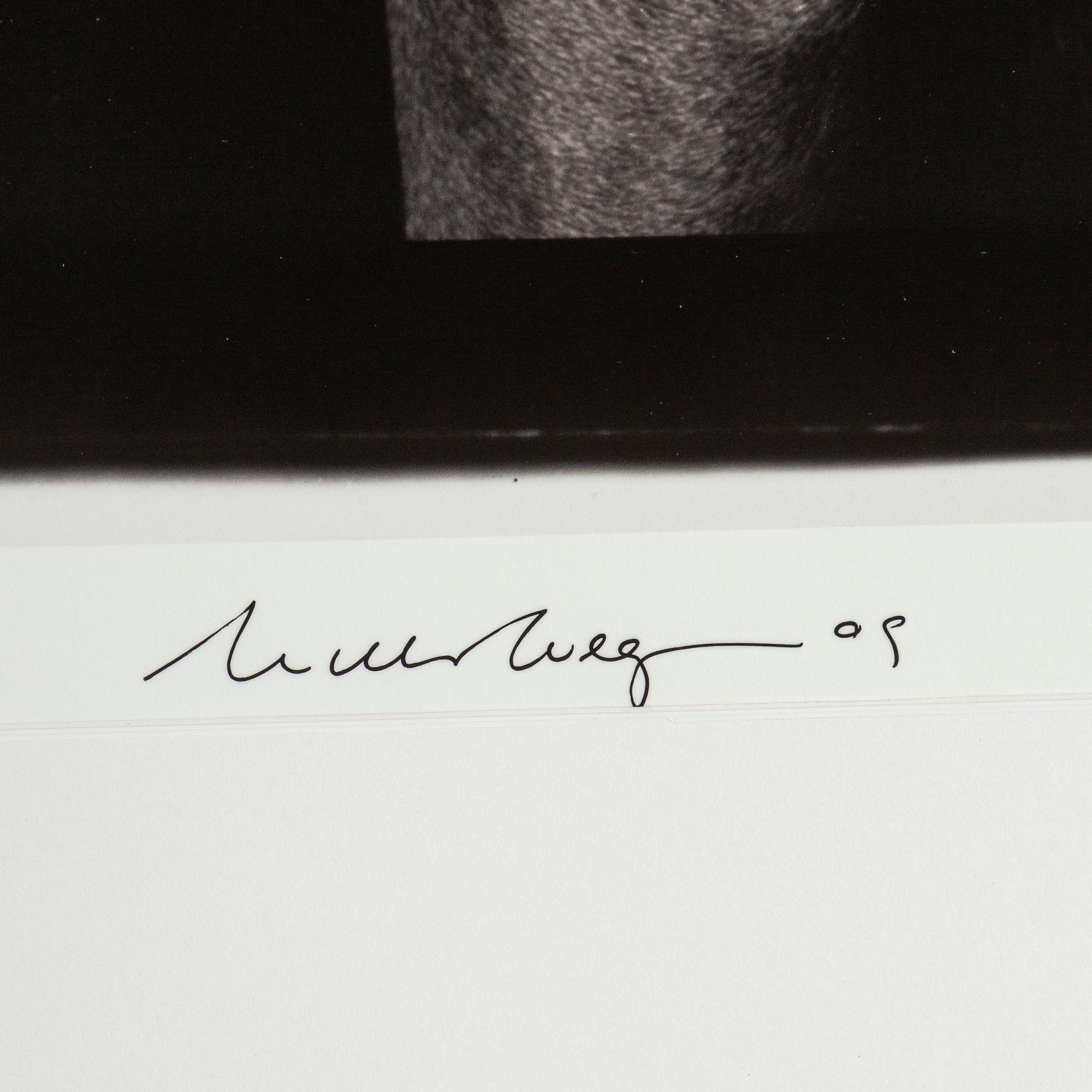 WILLIAM WEGMAN, fotografi, signerat och daterat -09.