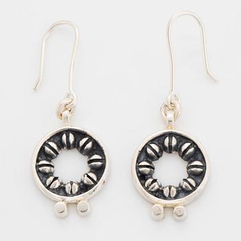 Jorma Laine, A pair of earrings in silver.