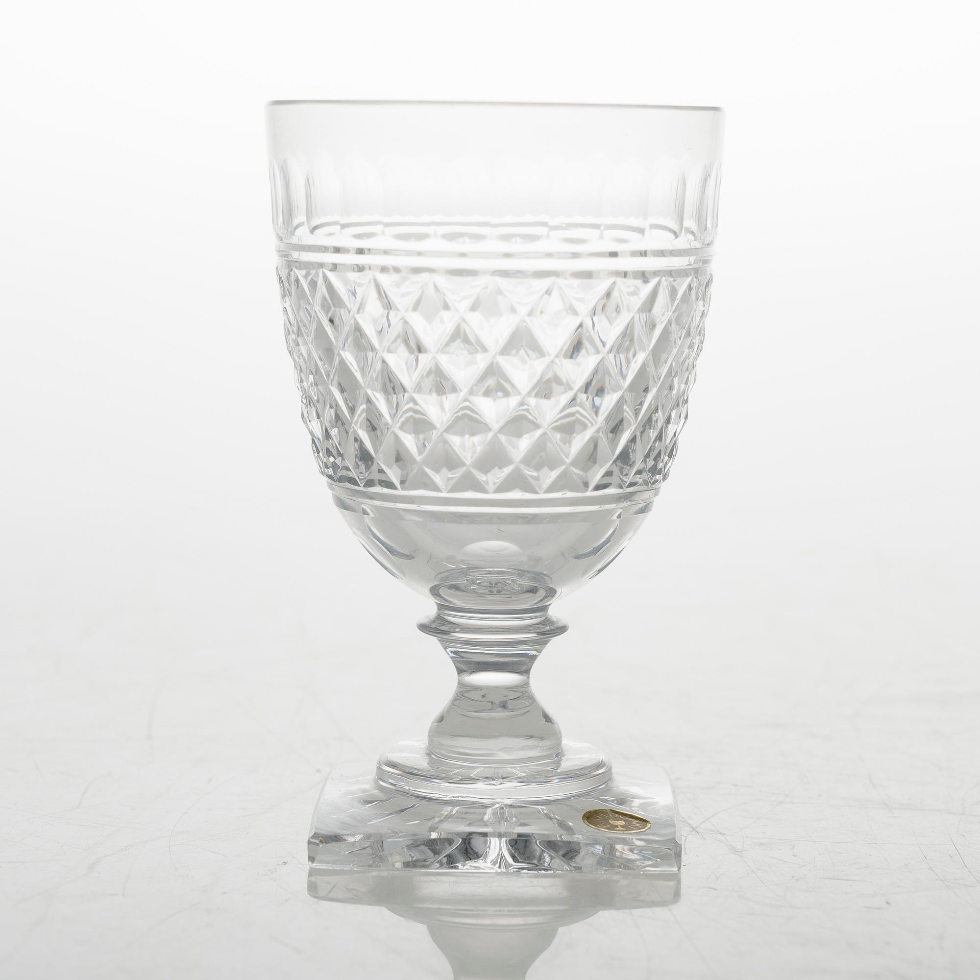 BÅLSKÅL, KARAFF och 87 st GLAS, glas.