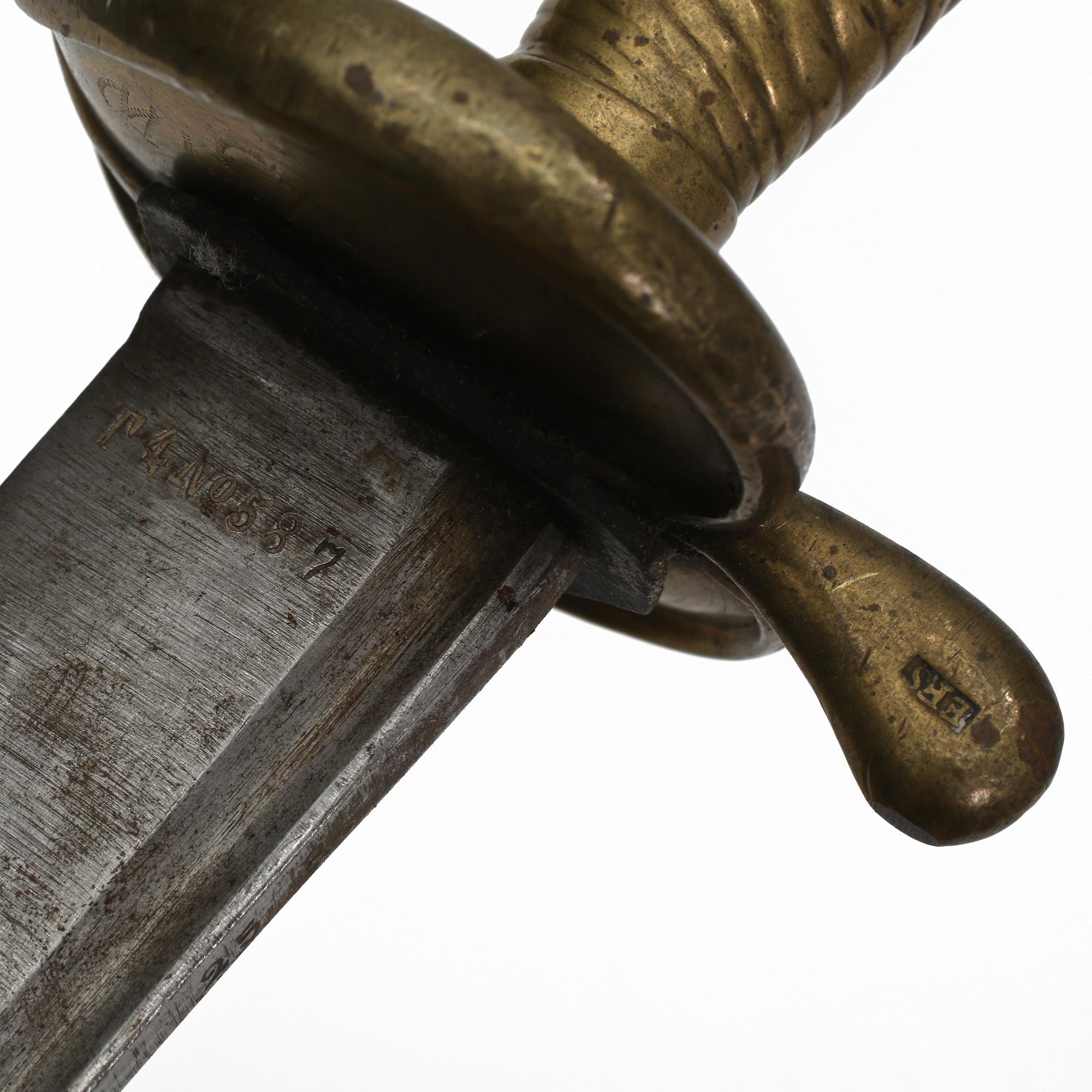 HUGGARE, m/1856.