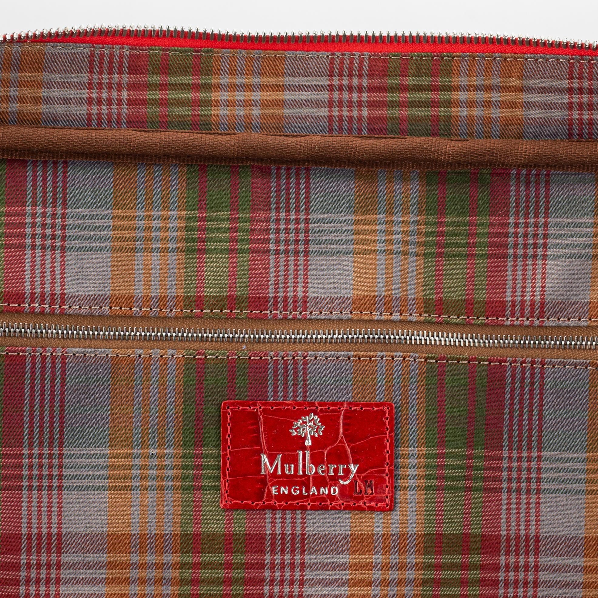 Mulberry, a travelbag and a shoulder bag.