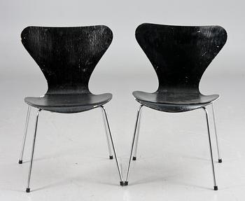 STOLAR, 2 st, "Sjuan", Arne Jacobsen, Fritz Hansen.