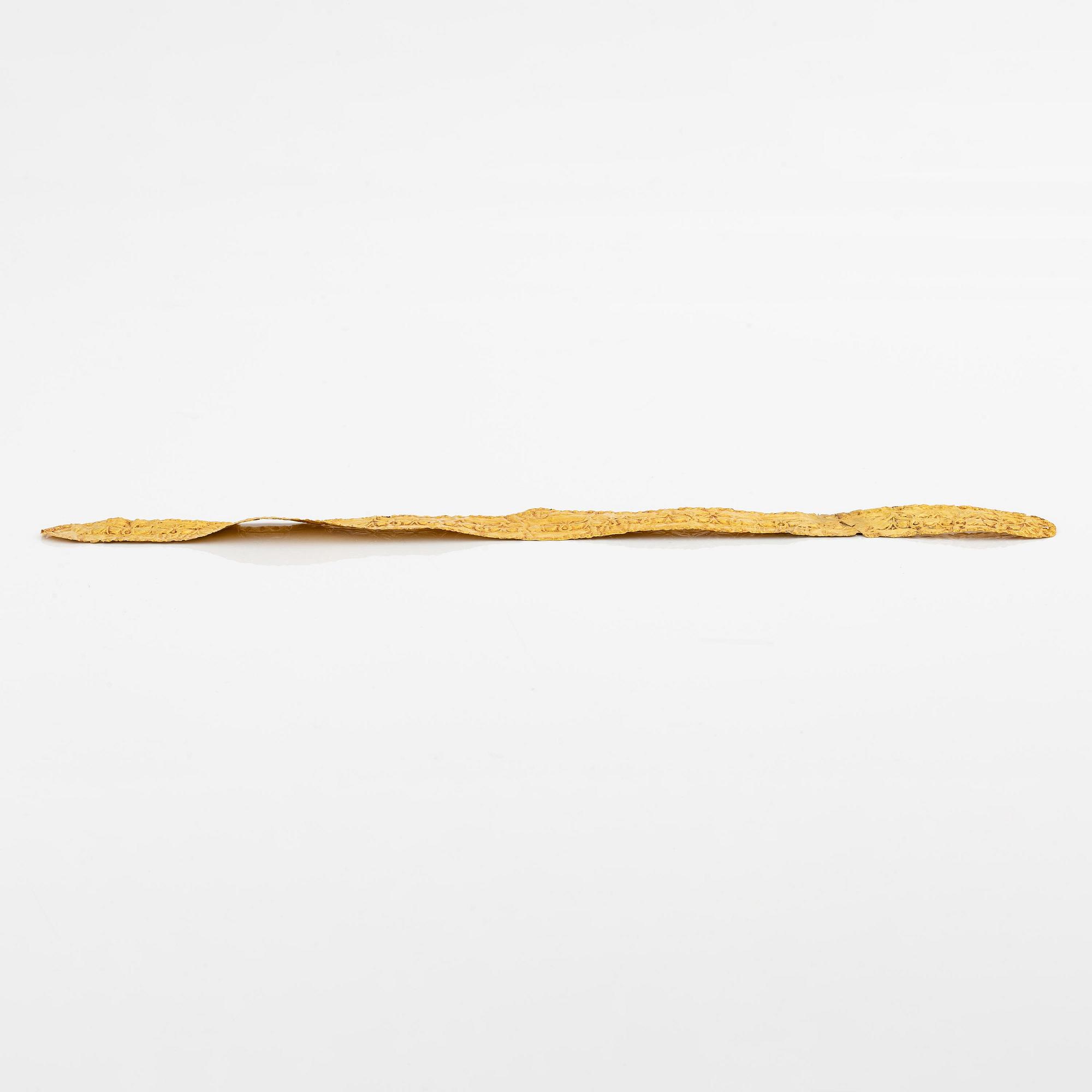 A Hellenistic repoussé gold diadem, ca 300 - 30 BC.