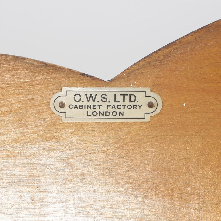KLÄDSKÅP, C.W.S. Cabinet Factory, London, England, 1930-tal.