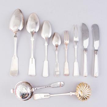 Silver cutlery with sea shell decoration, totally 27 pcs, Finnish hallmarks, 1848 - 1959.