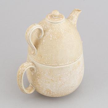 Gunnar Nylund, dubbelkannor, 2 st, modell UB och skål, Rörstrand 1940-tal.