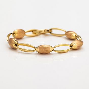 Chimento, "Accordi", an 18K gold necklace and bracelet with a diamond ca. 0.07 ct. Vicenzia, Italy.