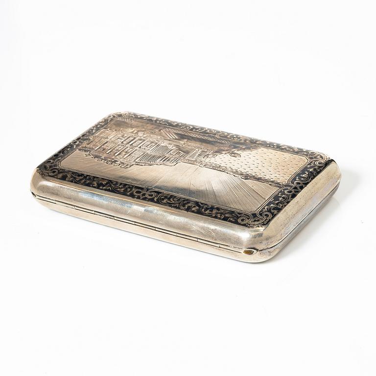 A Russian silver niello cigarette case, silver, Moscow, second half of the 19th century.
