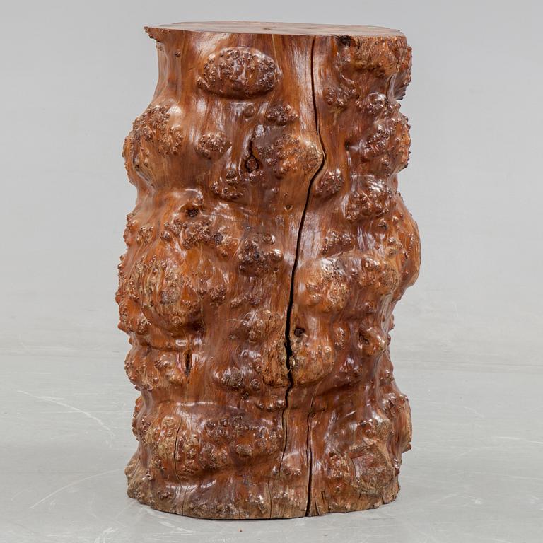STUMP.