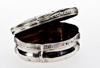 DOSA, silver, rokoko, otydl stämplar, möjligen Sverige, 1700-tal.