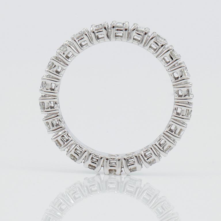 RING, briljantslipade diamanter totalt ca 1.60 ct.