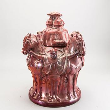 Karl Hansen Reistrup, urna med lock, för Herman Kähler, signerad 1898,