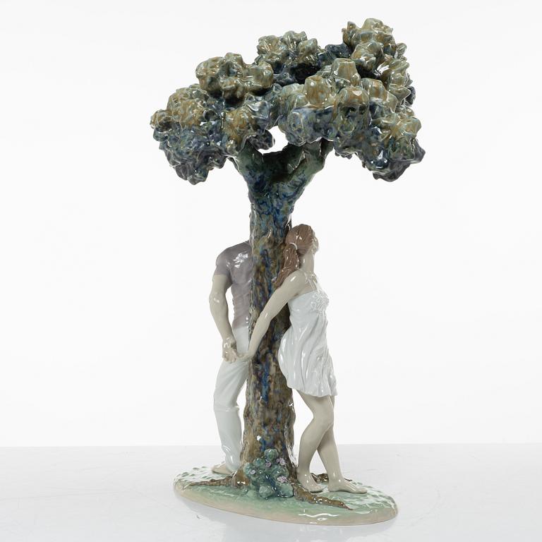 Ernest Massuet, figurine, "The Tree of Love", Lladró, Spain.