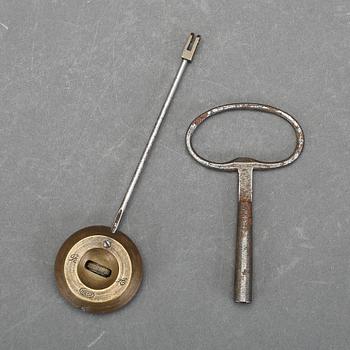 BORDSPENDYL, Louis XVI-stil, 1800-talets sista kvartal.