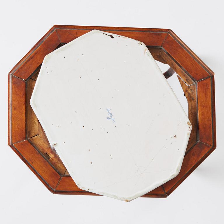 A Swedish Rörstrand faience credence tray, 1740's.